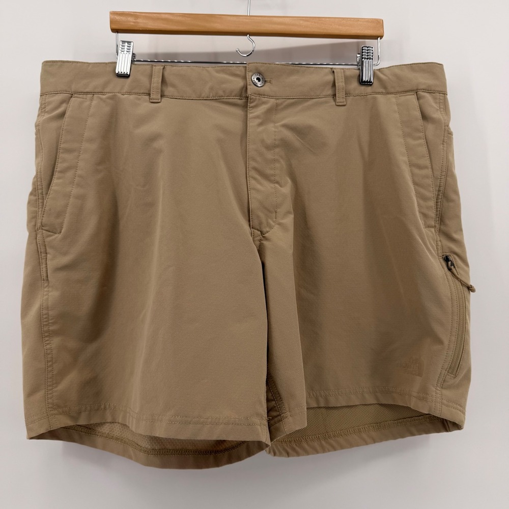 The North Face Mens Khaki Hiking Shorts Size 40 Tan Stretch Outdoor Inseam 7in